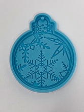 Load image into Gallery viewer, Snow Crystal Ornament Silicone Mold